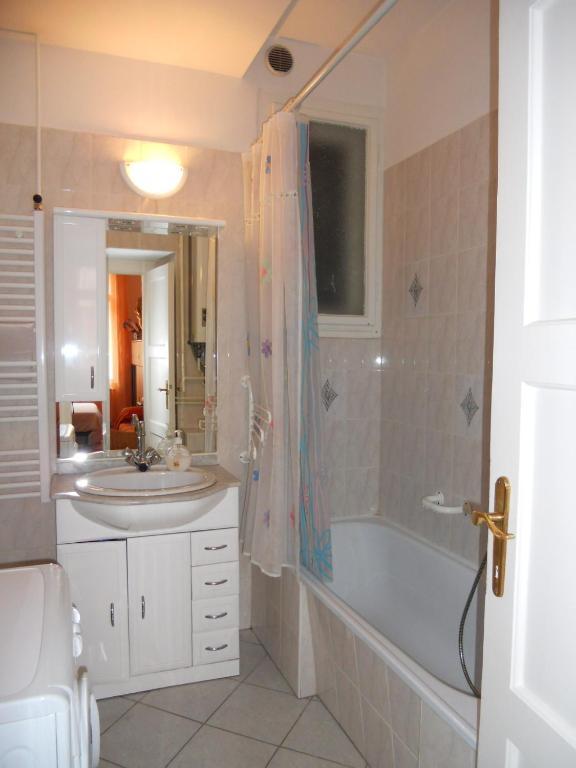 Edith'S Place In Budapest Bilik gambar
