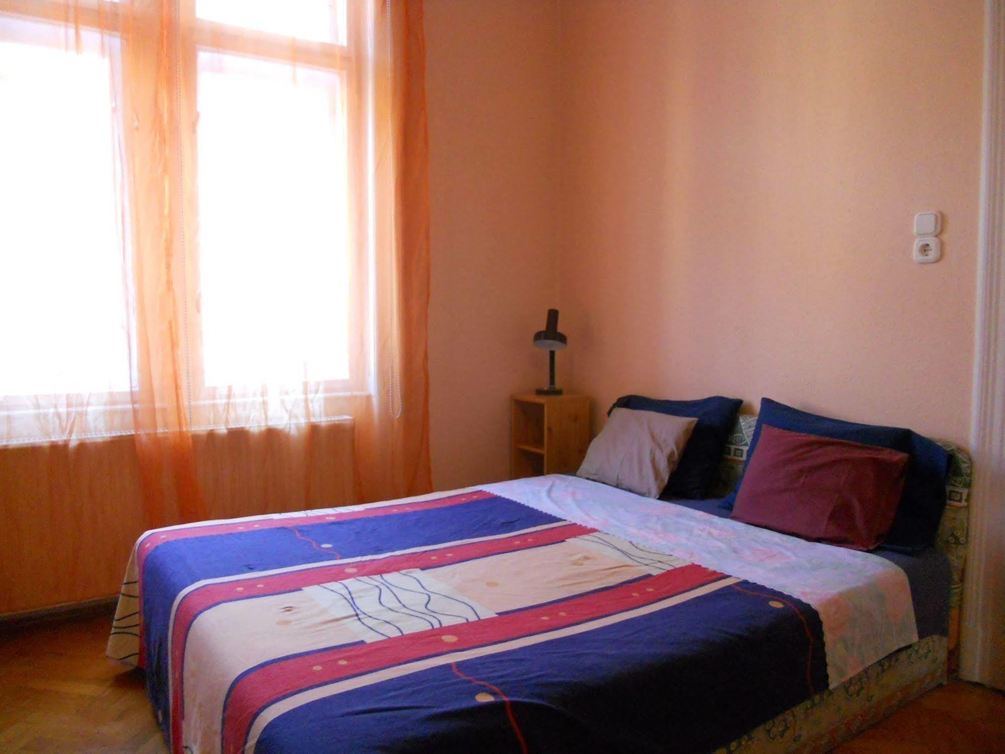 Edith'S Place In Budapest Luaran gambar